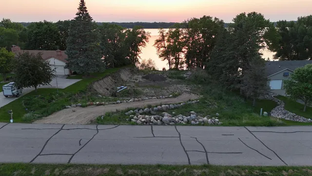 $247,000 | Xxx East Eagle Lake Road, Willmar, MN 56201