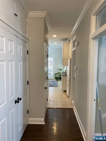 $2,950 | 102 Daniel Avenue, Unit 1, Rutherford, NJ 07070