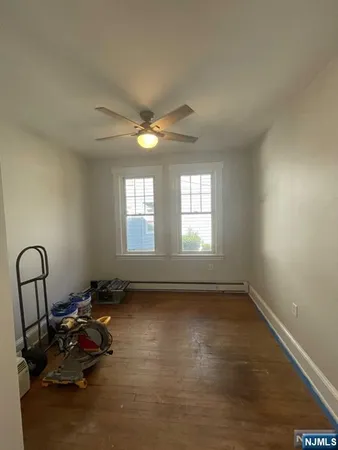 $2,950 | 102 Daniel Avenue, Unit 1, Rutherford, NJ 07070