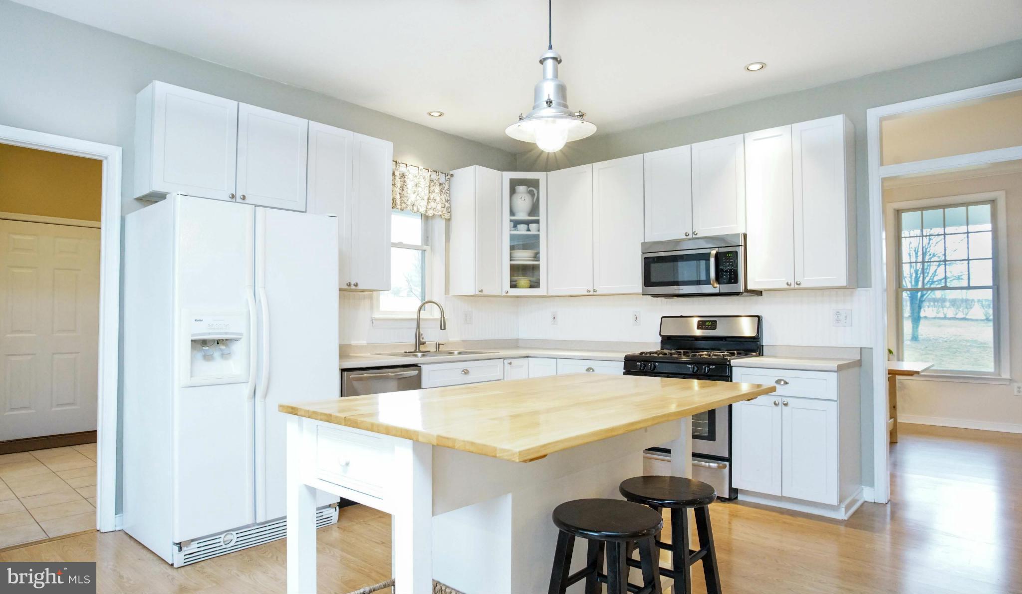 5006 West Heaps Road Pylesville, MD 21132 - Photo 5 of 30 Kitchen