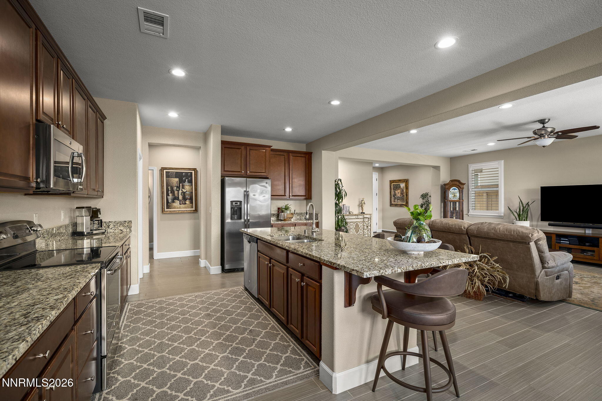 10275 Mott Drive Reno, NV 89521 - Photo 11 of 29 11-web-or-mls-_DSC2904