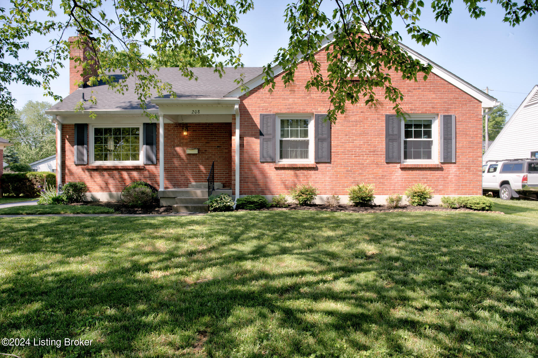 208 Alcott Road Louisville, KY 40207 - Photo 1 of 40 GSP-208 Alcott Rd-1