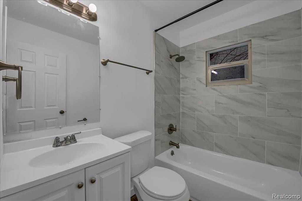 17212 Sunderland Road Detroit, MI 48219 - Photo 19 of 25 GetMedia-9