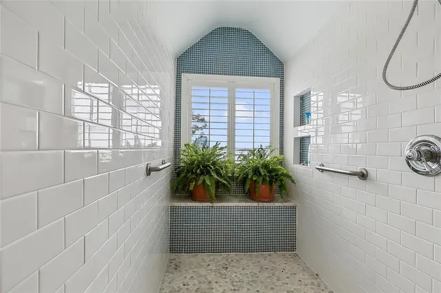 $2,600 | 420 Metairie-Hammond Highway, Unit 310, Metairie, LA 70005