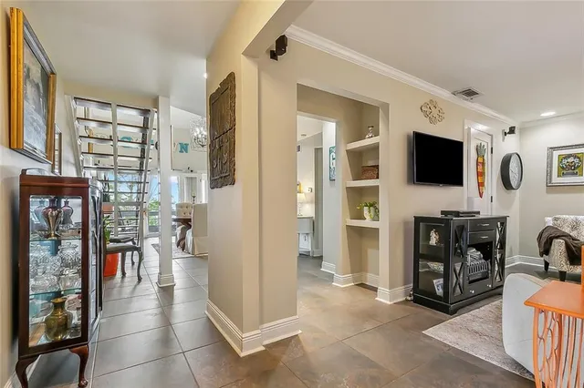 $2,600 | 420 Metairie-Hammond Highway, Unit 310, Metairie, LA 70005