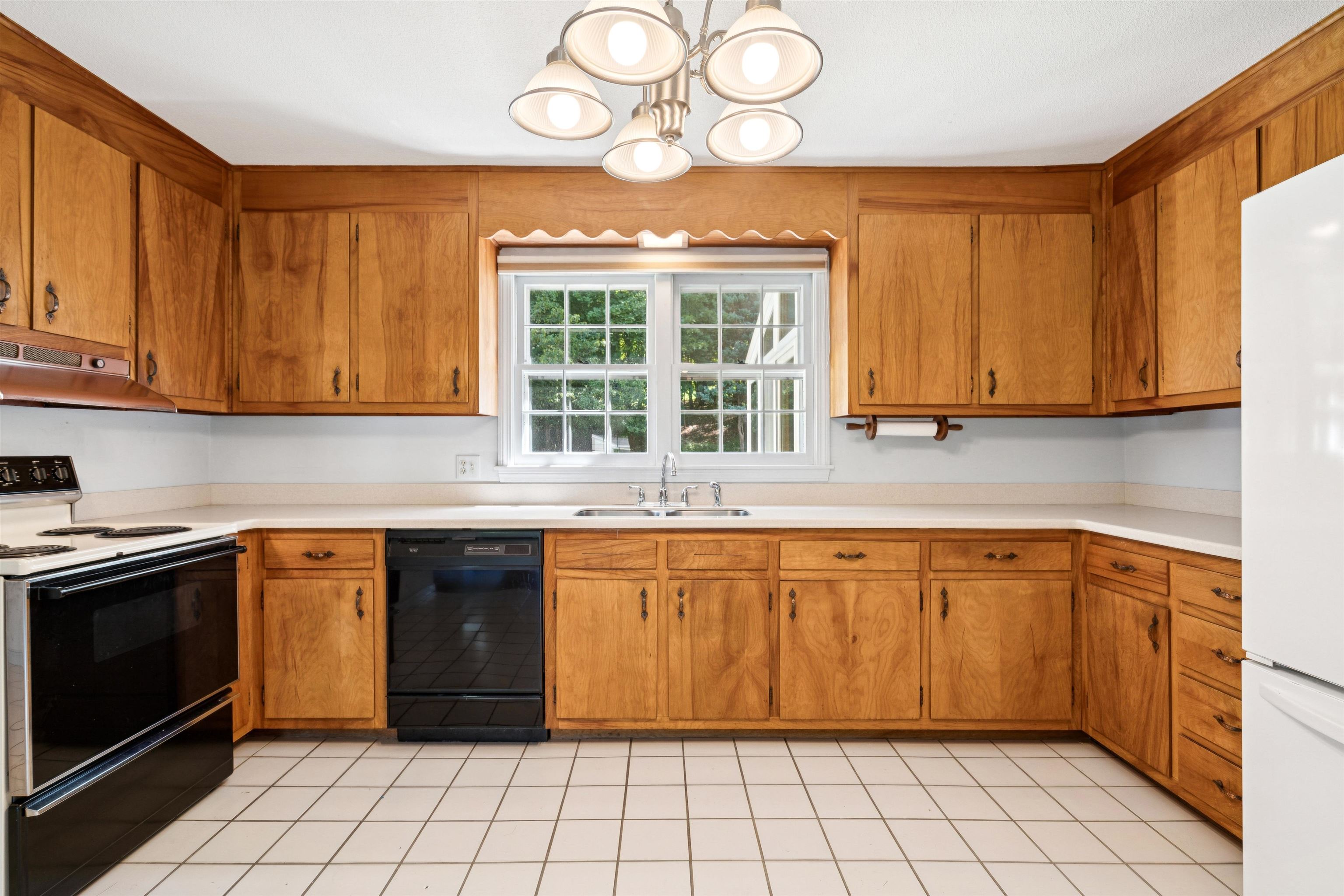 22 Kingsford Road Hanover, NH 03755 - Photo 10 of 40