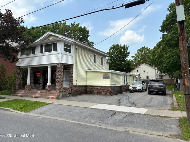 $959,000 | 119 Church Street, Saratoga Springs, NY 12866