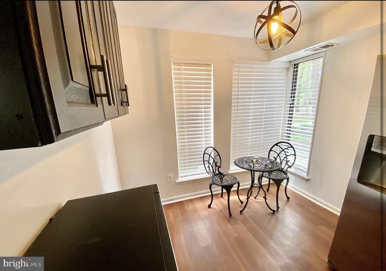 11260 Chestnut Grove Square, Unit 11260137 Reston, VA 20190 - Photo 15 of 29