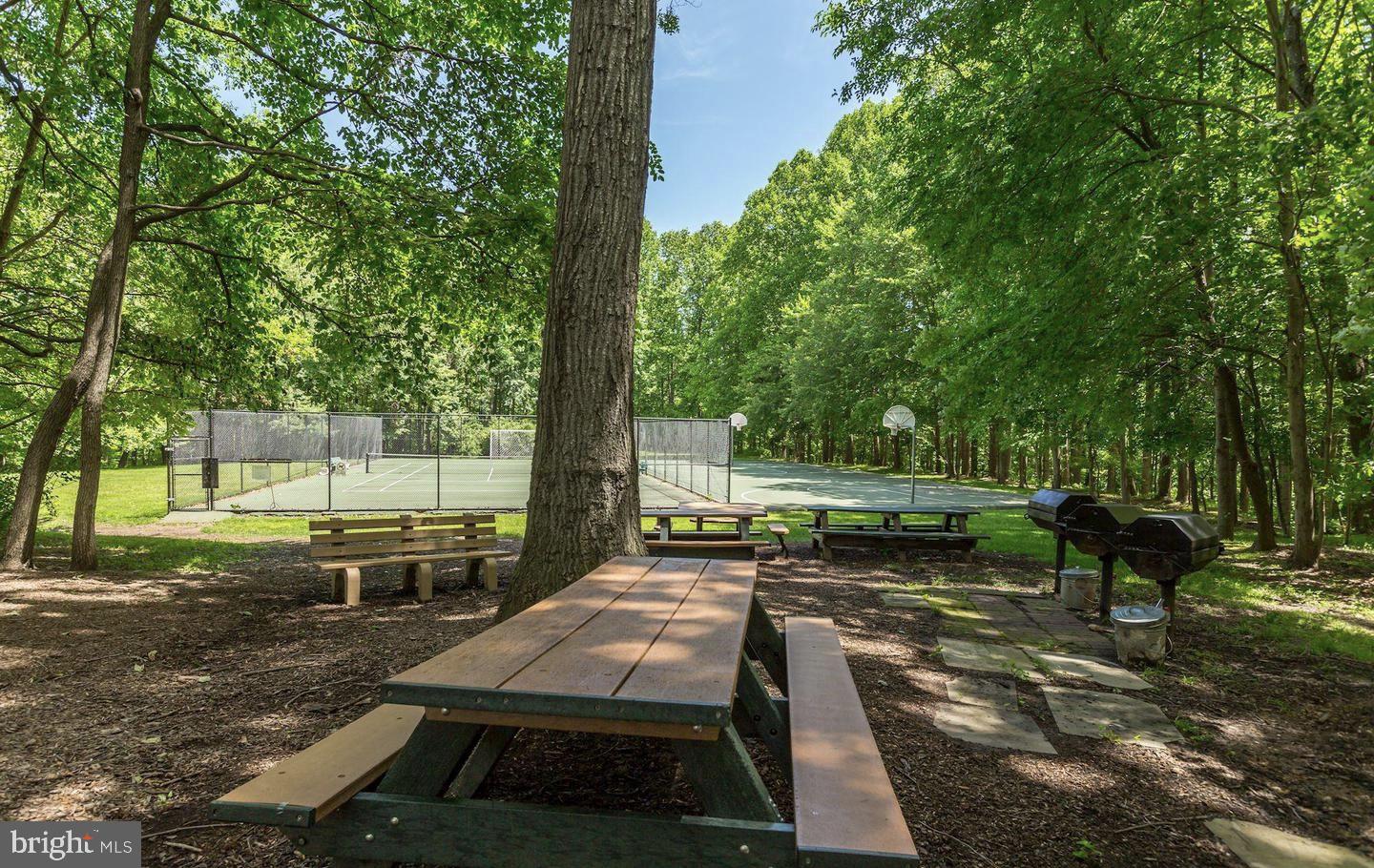 11260 Chestnut Grove Square, Unit 11260137 Reston, VA 20190 - Photo 24 of 29