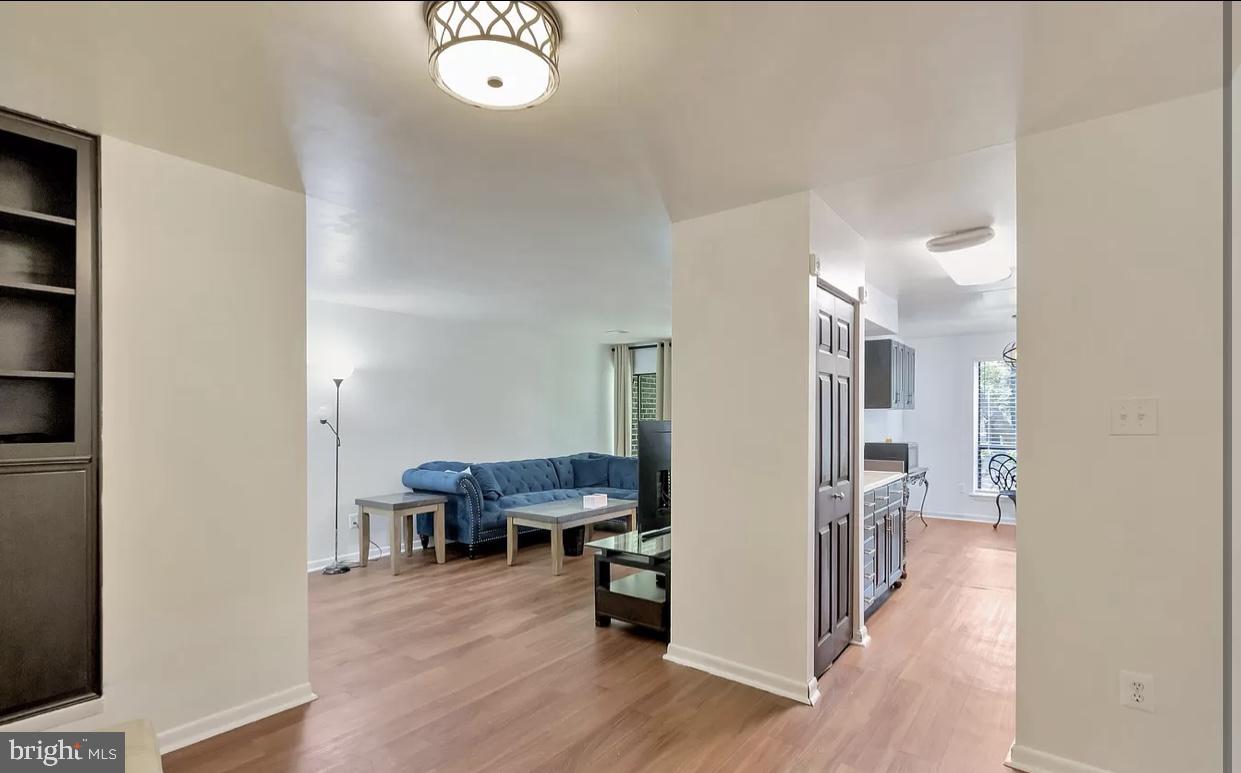 11260 Chestnut Grove Square, Unit 11260137 Reston, VA 20190 - Photo 6 of 29
