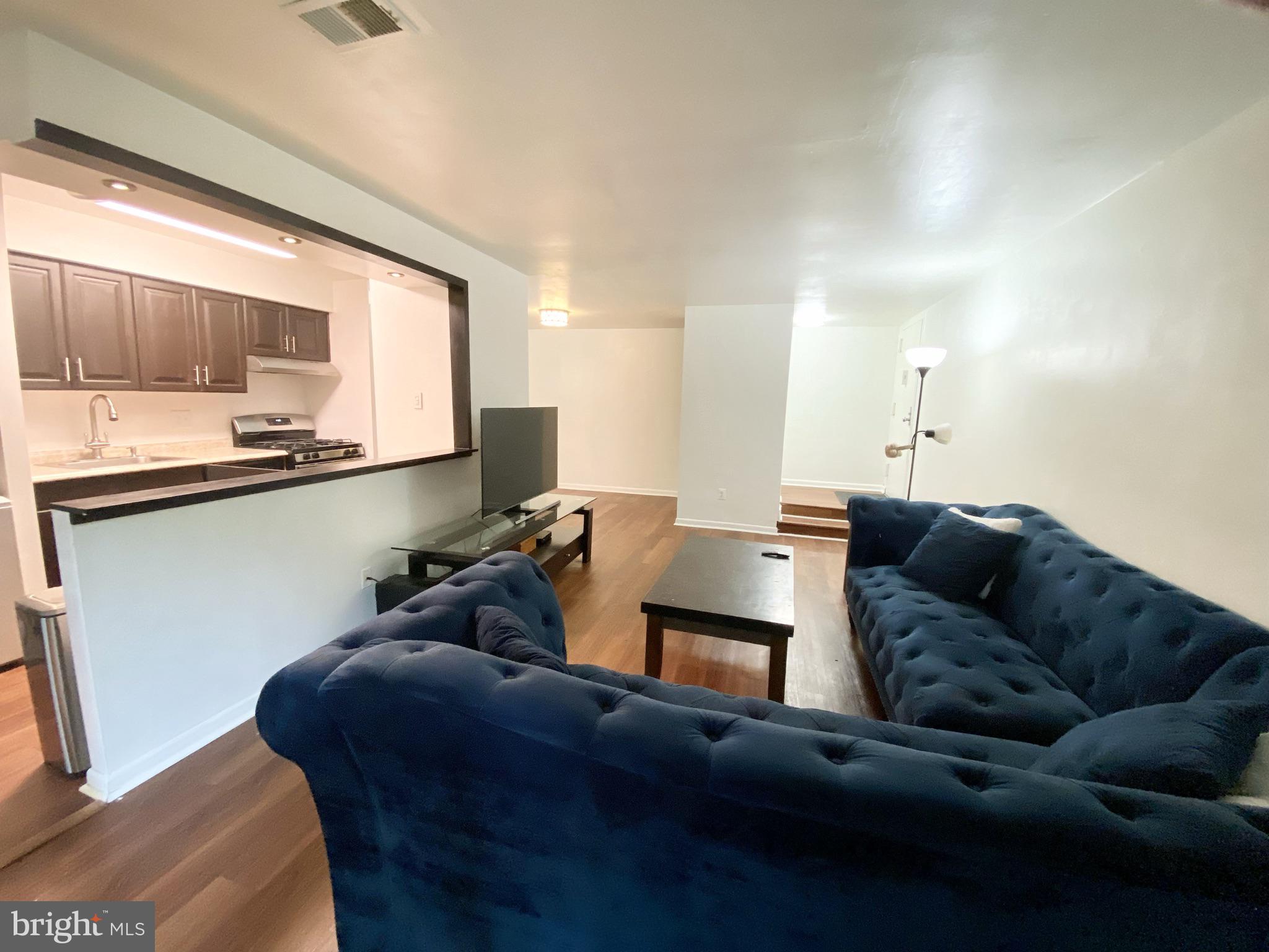 11260 Chestnut Grove Square, Unit 11260137 Reston, VA 20190 - Photo 8 of 29