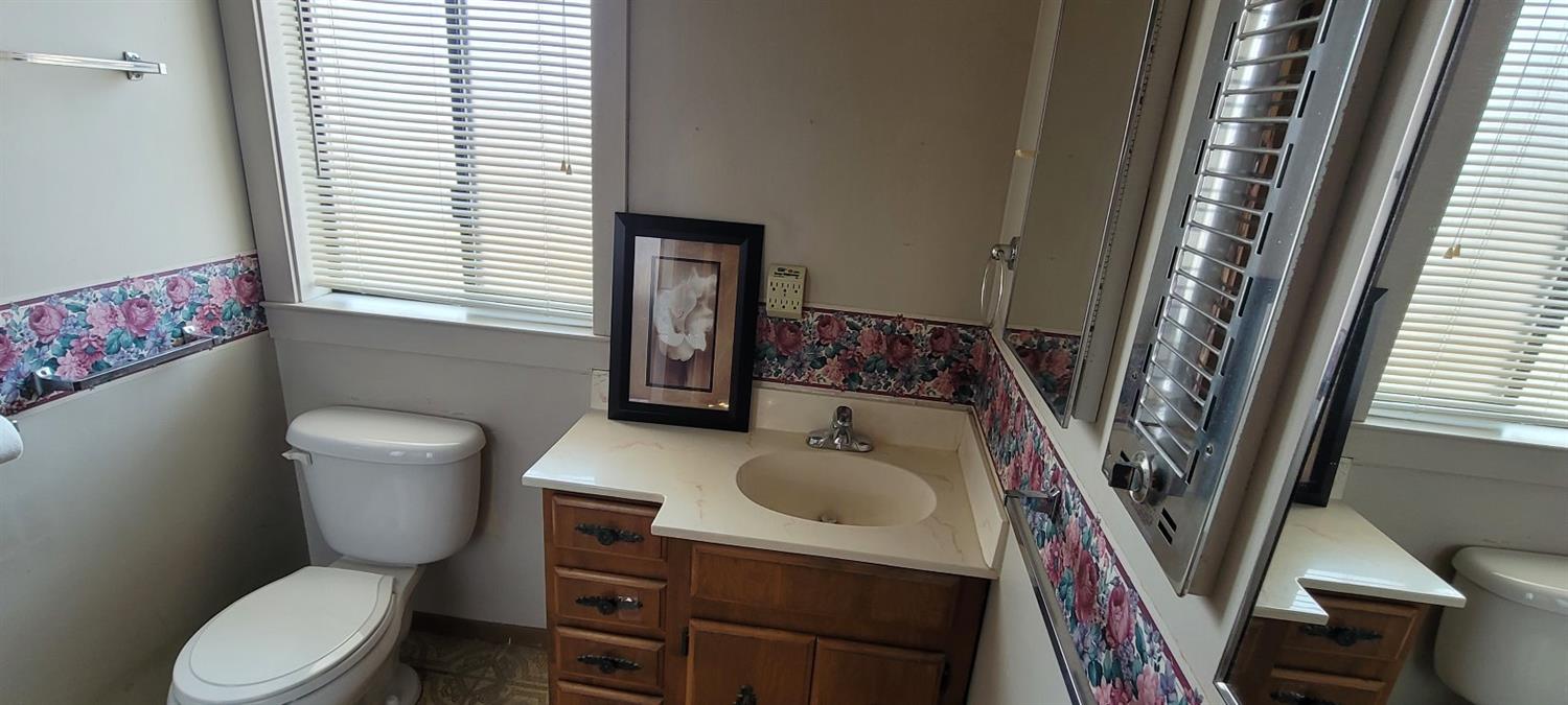 9590 South Buttonwillow Avenue Reedley, CA 93654 - Photo 11 of 24 Gallery Image 11