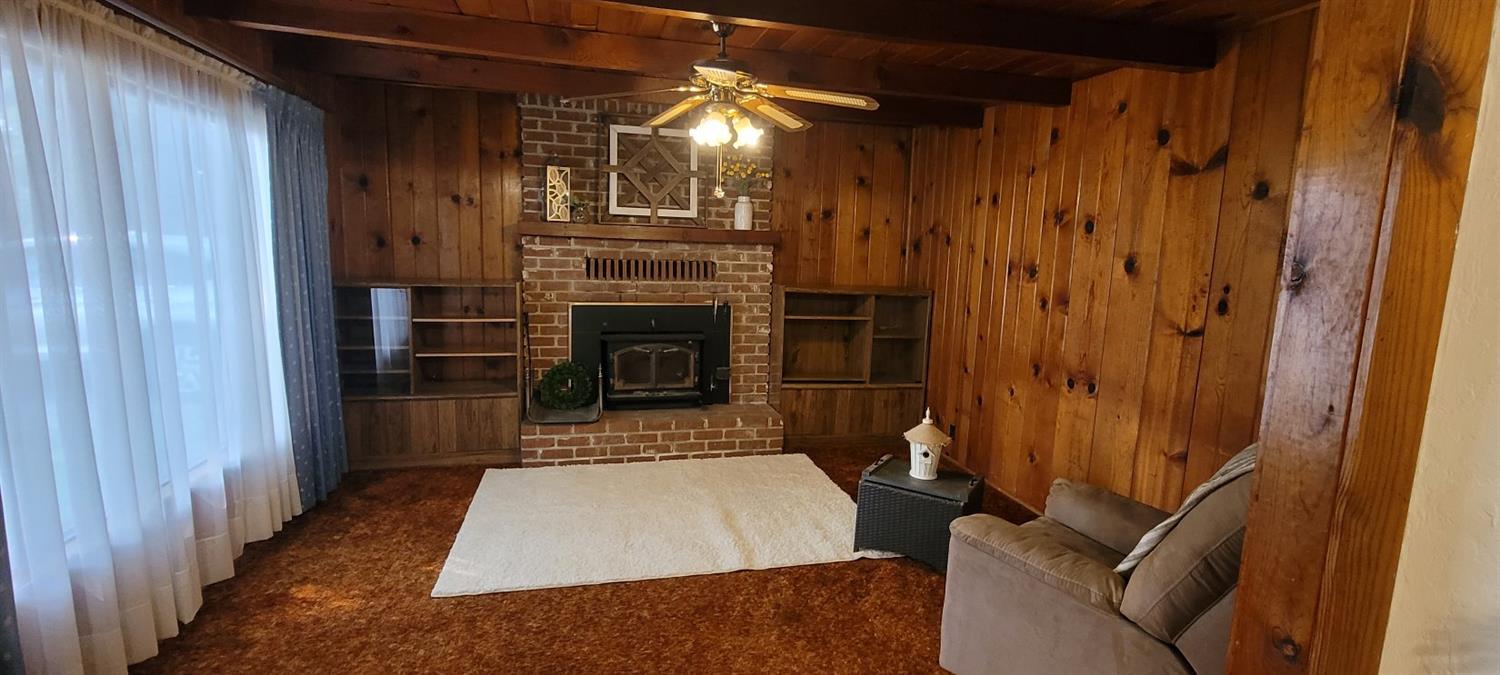 9590 South Buttonwillow Avenue Reedley, CA 93654 - Photo 3 of 24 Gallery Image 3
