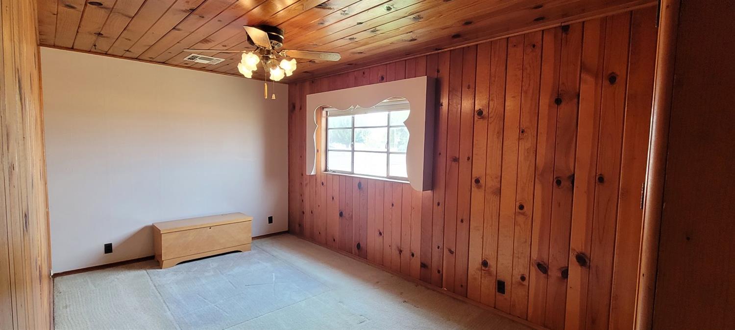 9590 South Buttonwillow Avenue Reedley, CA 93654 - Photo 7 of 24 Gallery Image 7
