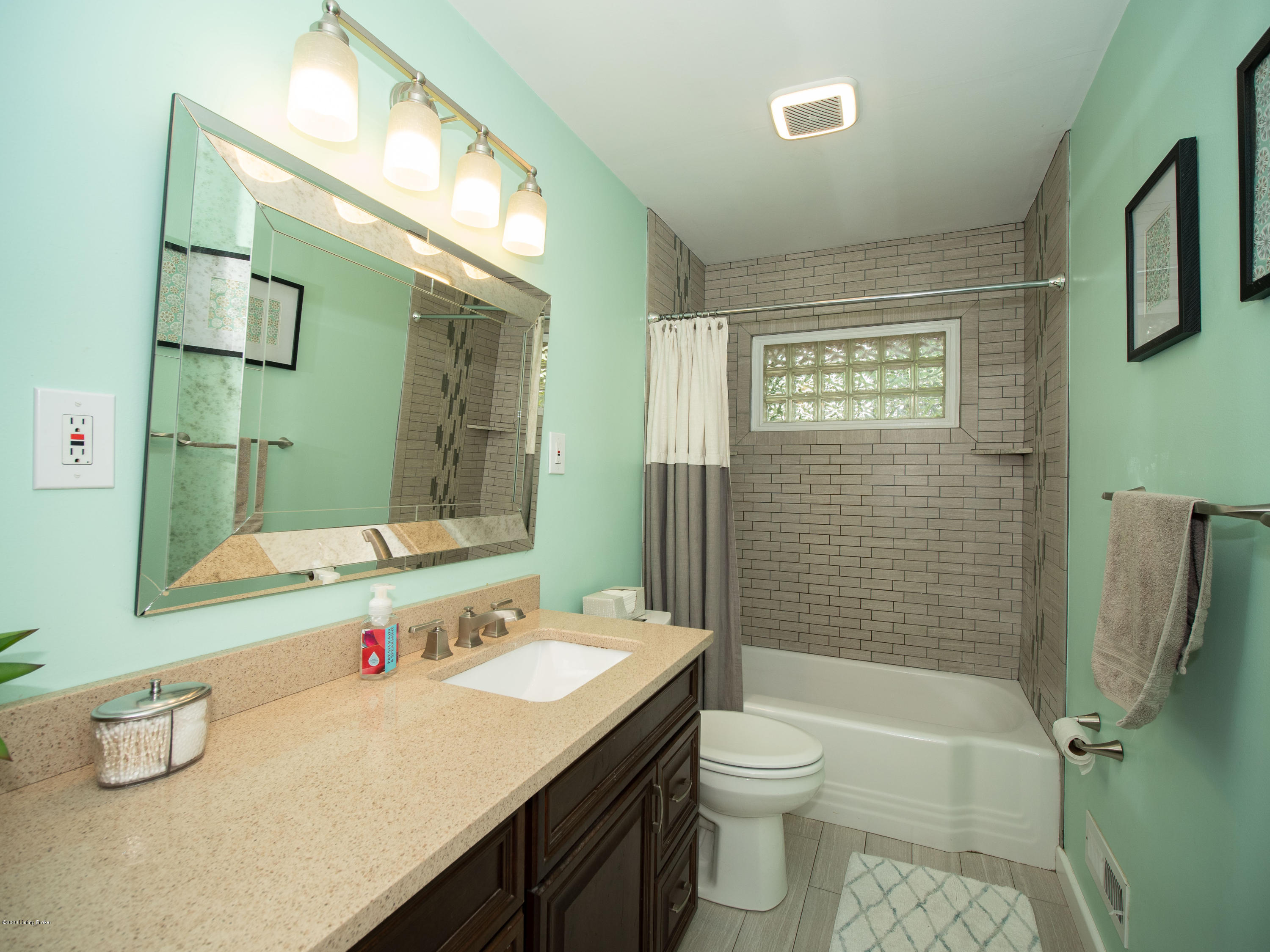 809 Ahland Road Louisville, KY 40207 - Photo 38 of 72 809 Ashland Road