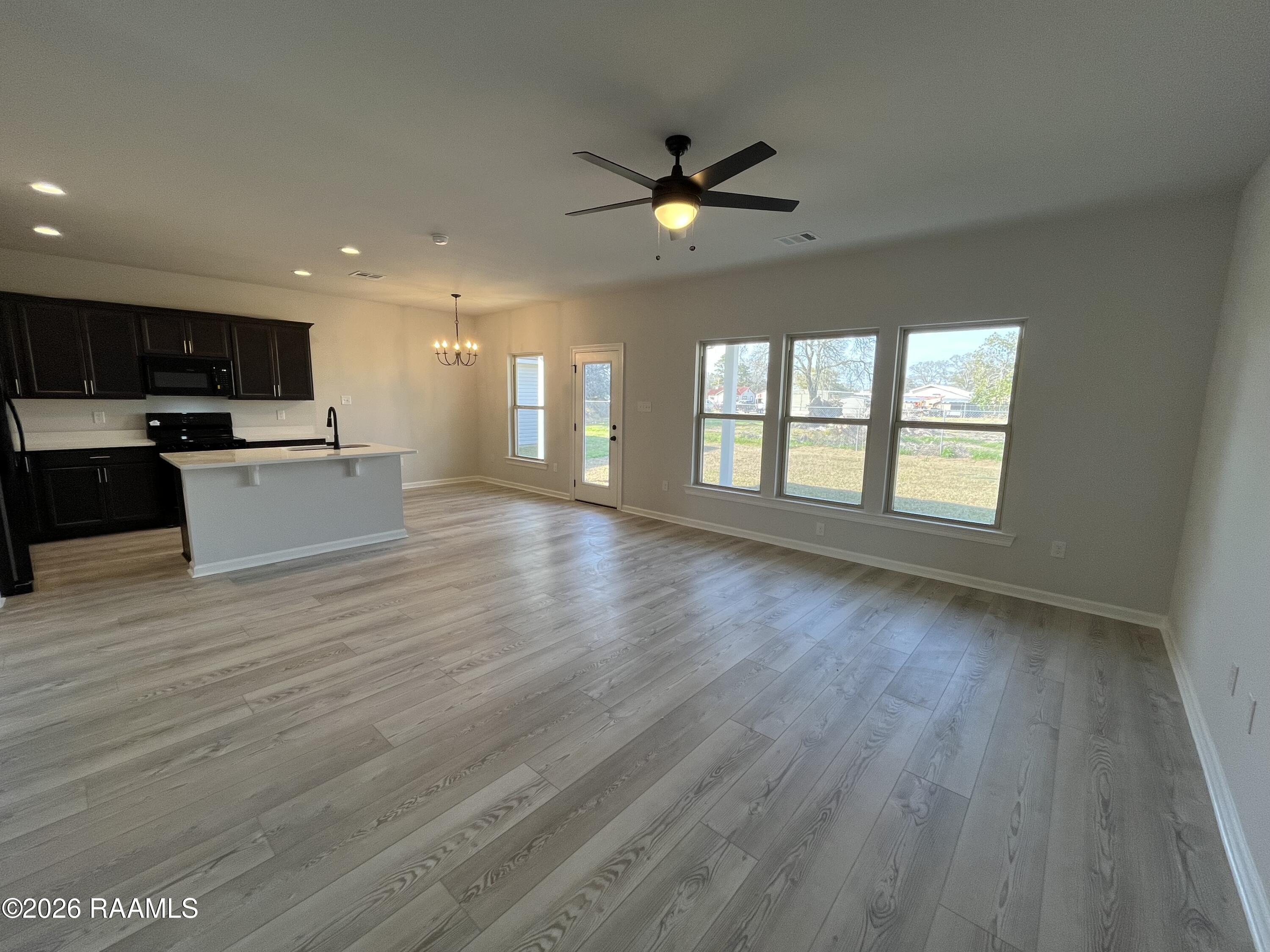 305 Mdw Rdg Lane Duson, LA 70529 - Photo 4 of 7 LIVING ROOM
