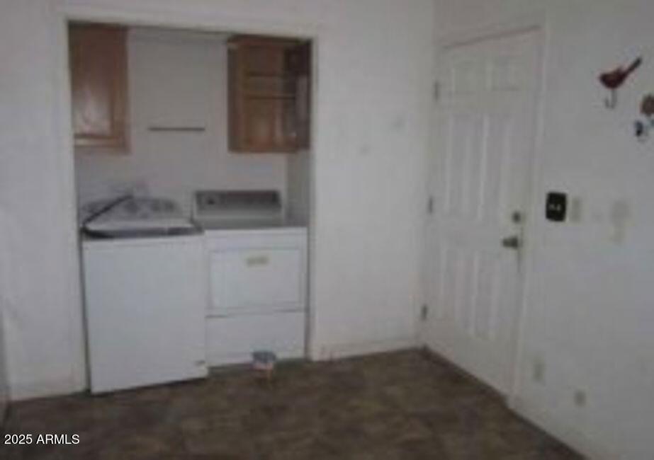 1495 Buffalo Run Road Chino Valley, AZ 86323 - Photo 17 of 20 a bathroom with a sink and vanity