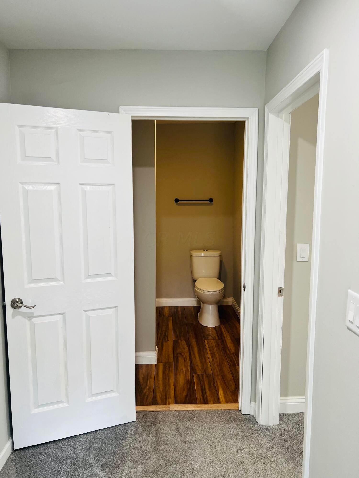 2525 Ridge Avenue Columbus, OH 43204 - Photo 25 of 40 19B33E27-9324-4723-BCEA-56CF63DB3D73