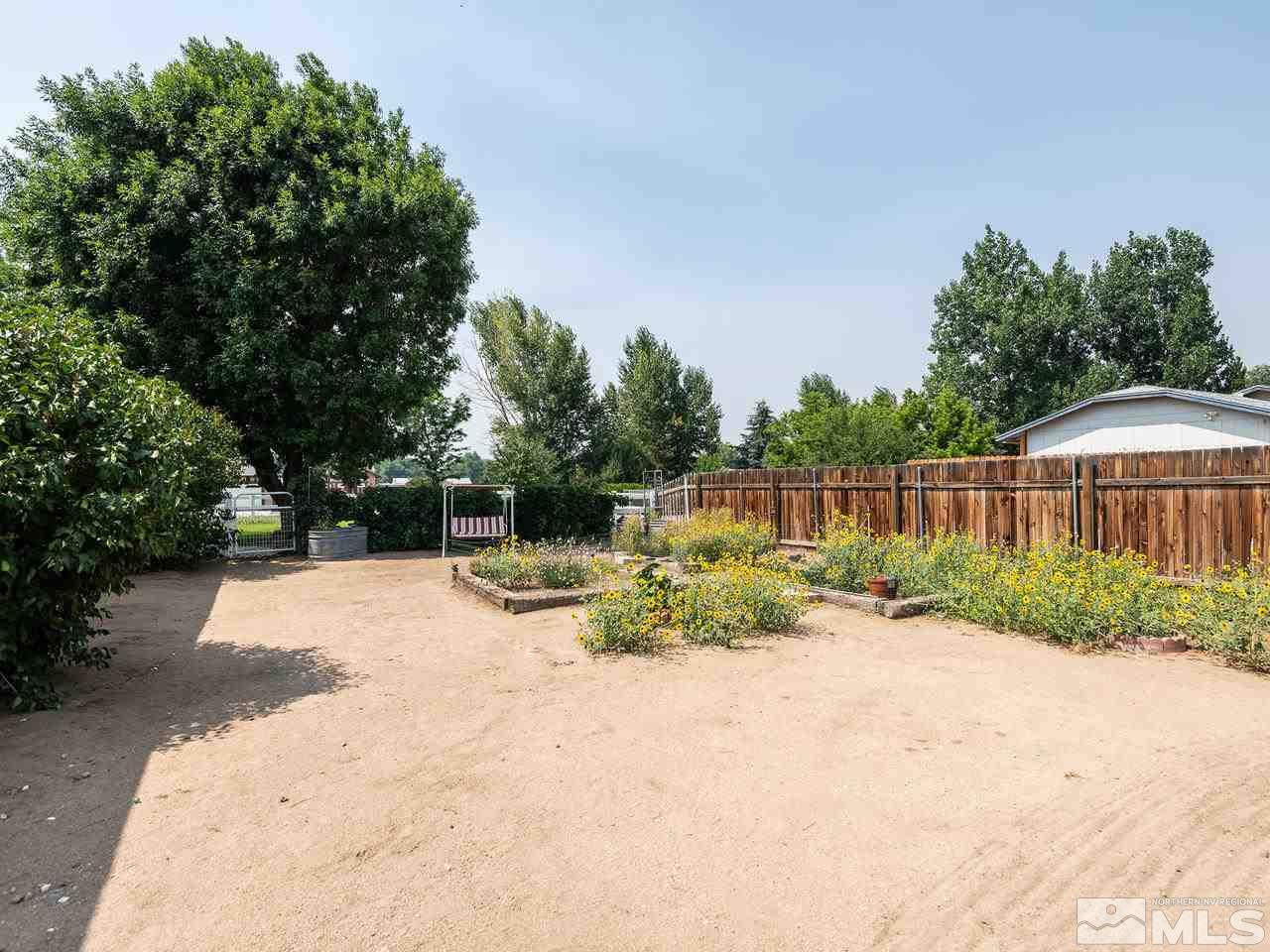 11645 Deodar Way Reno, NV 89506 - Photo 17 of 19 Photo 17