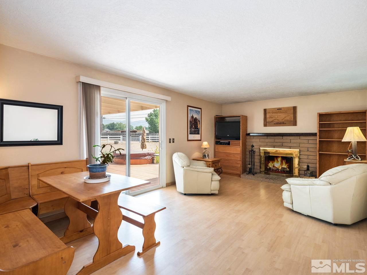 11645 Deodar Way Reno, NV 89506 - Photo 9 of 19 Photo 9