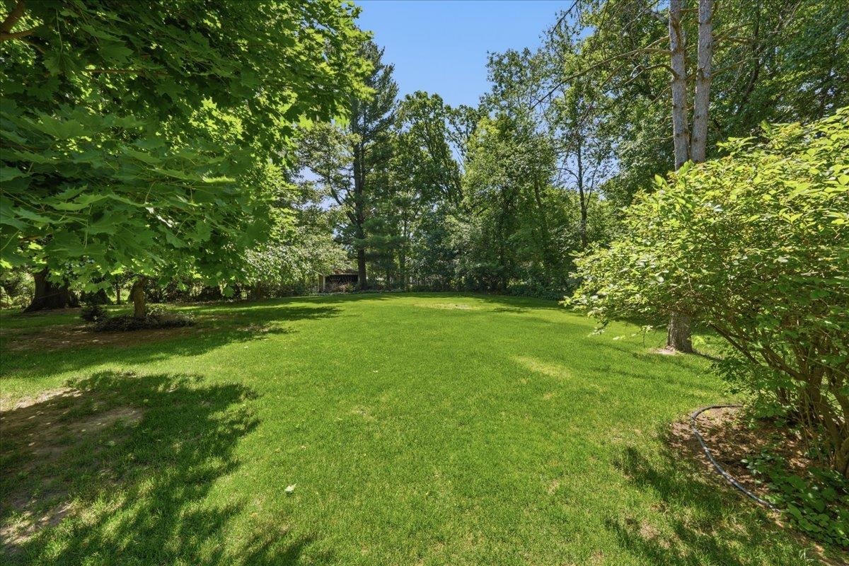 4938 Hickory Trail Middleton, WI 53562 - Photo 39 of 42