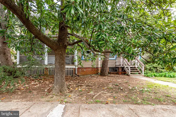 $2,200 | 1509 North Garfield Street, Unit A, Arlington, VA 22201