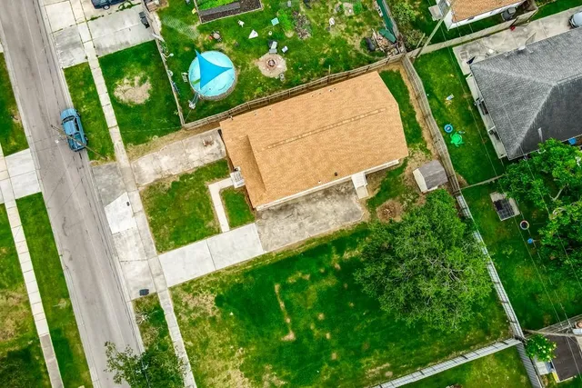 $259,000 | 70 Old Hickory Avenue, Chalmette, LA 70043