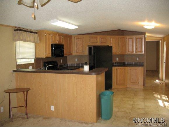 684 Holbert Road Hendersonville, NC 28791 - Photo 5 of 13 Gallery Image 5