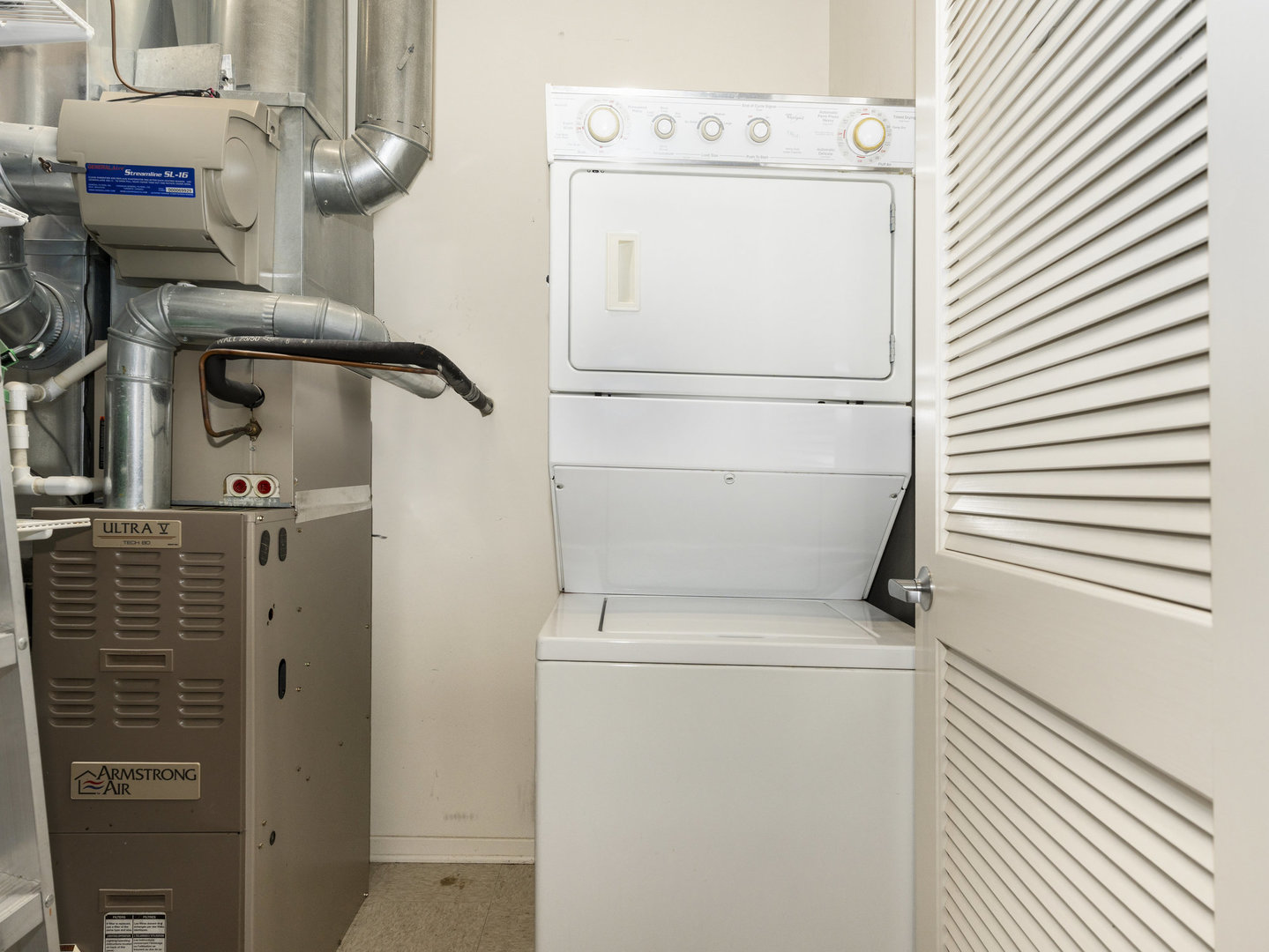 1040 West Adams Street, Unit 120 Chicago, IL 60607 - Photo 14 of 24