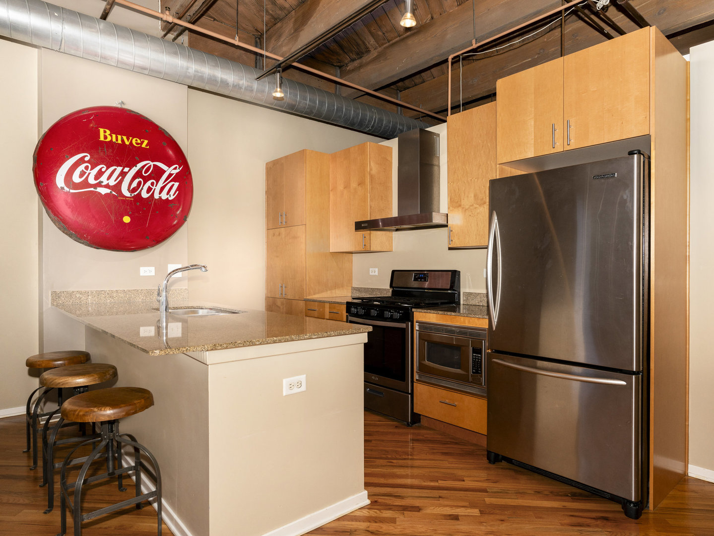 1040 West Adams Street, Unit 120 Chicago, IL 60607 - Photo 5 of 24