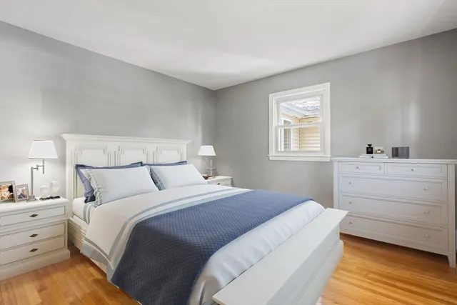 $860,000 | 17 Carlisle Road, Westford, MA 01886