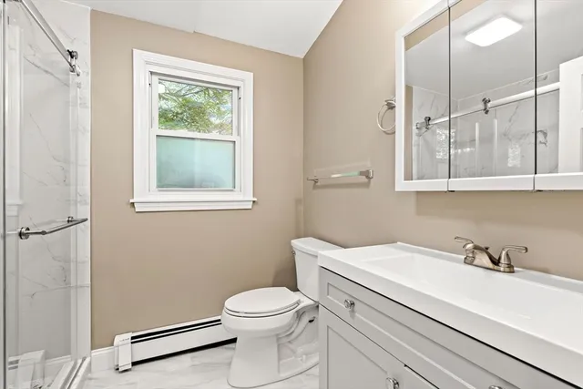 $860,000 | 17 Carlisle Road, Westford, MA 01886