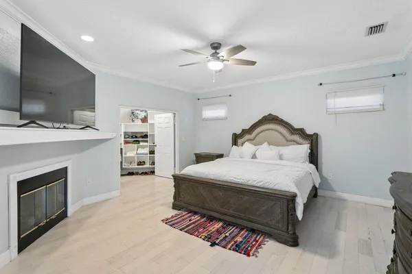 $1,800,000 | 5521 Southwest 109th Avenue, Davie, FL 33328