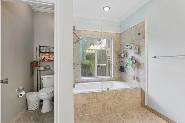 $1,800,000 | 5521 Southwest 109th Avenue, Davie, FL 33328
