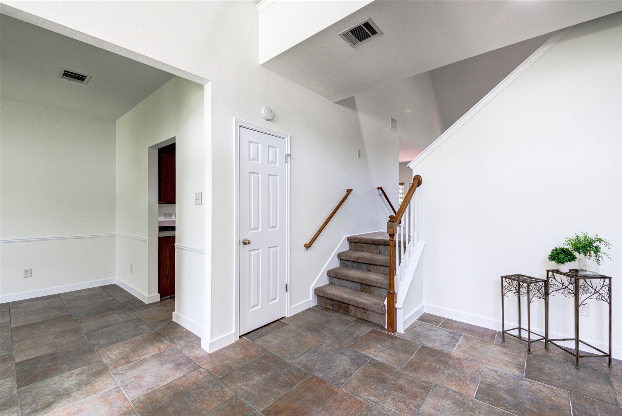6301 Thirlmare Court Austin, TX 78754 - Photo 10 of 40