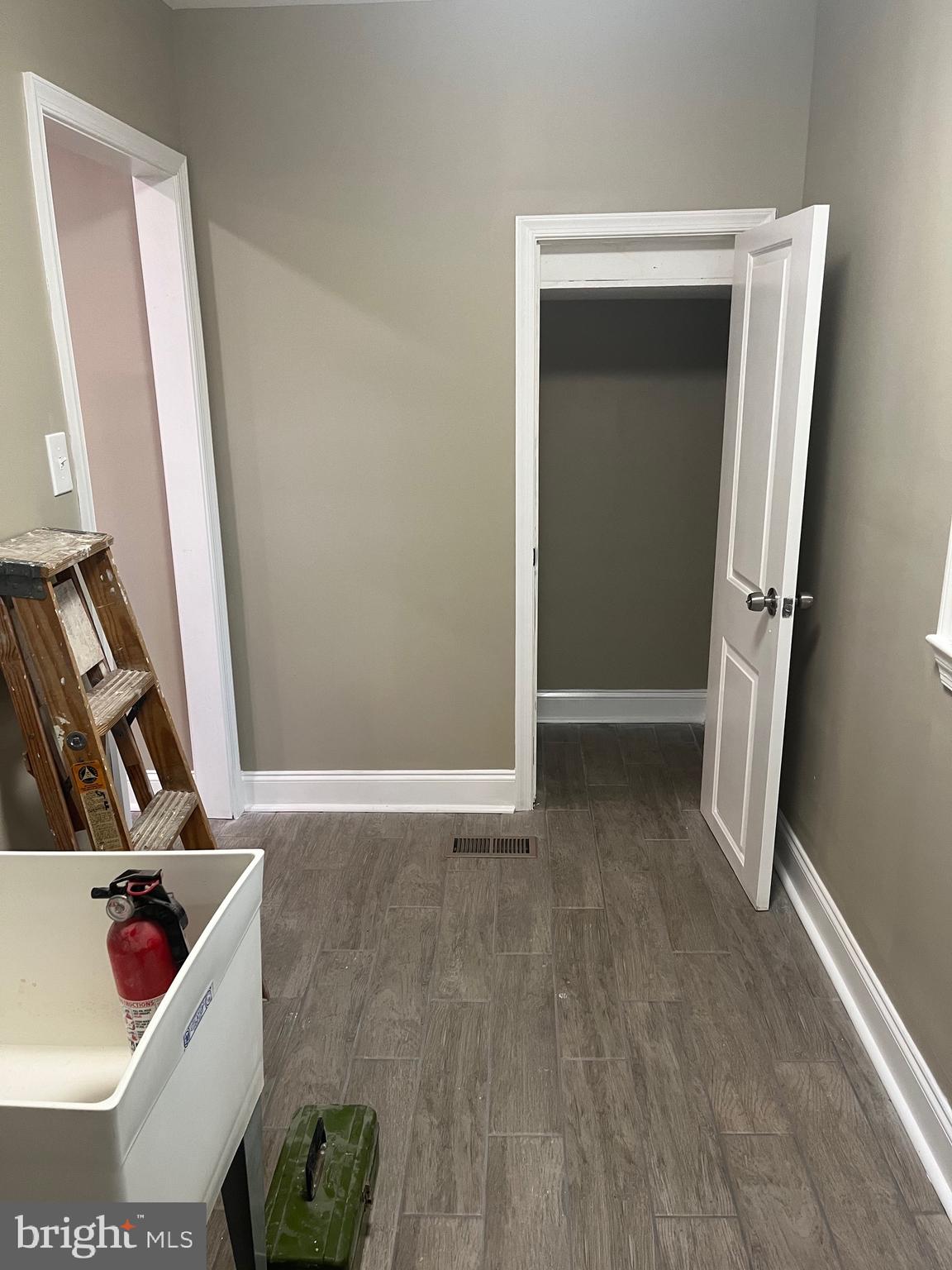 514 Prospect Road Warminster, PA 18974 - Photo 8 of 25 Laundry Room