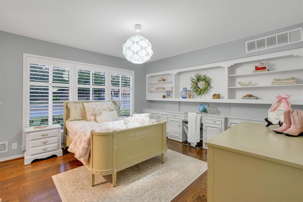 7140 Spring Valley Road Dallas, TX 75240 - Photo 19 of 40