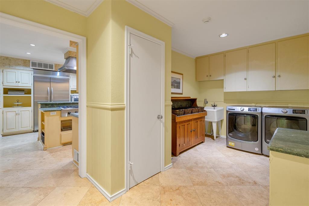 7140 Spring Valley Road Dallas, TX 75240 - Photo 26 of 40