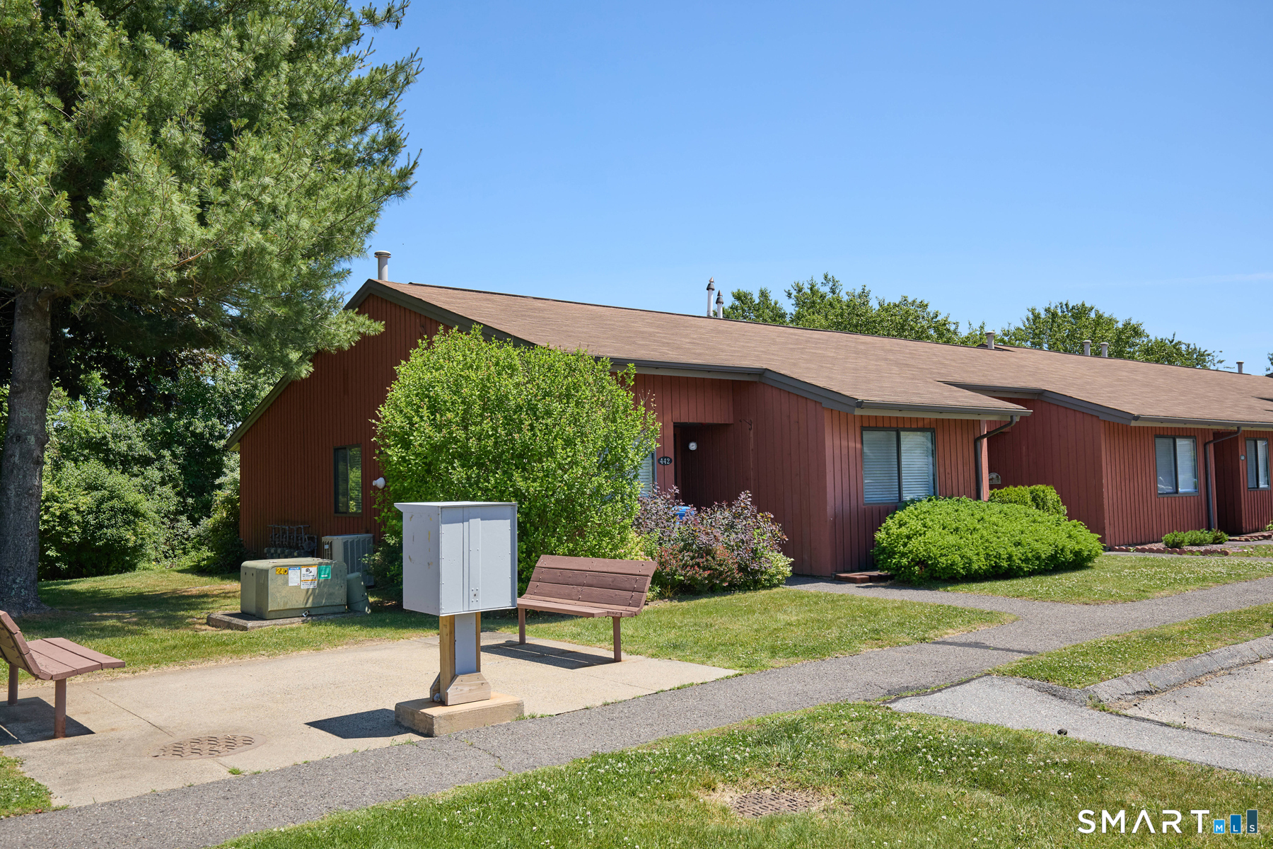 442 Asbury Ridge, Unit 442 Shelton, CT 06484 - Photo 4 of 40