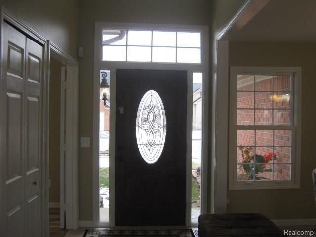 46738 Landings Drive Macomb, MI 48044 - Photo 6 of 52 009 - Copy - Copy - Copy.JPG