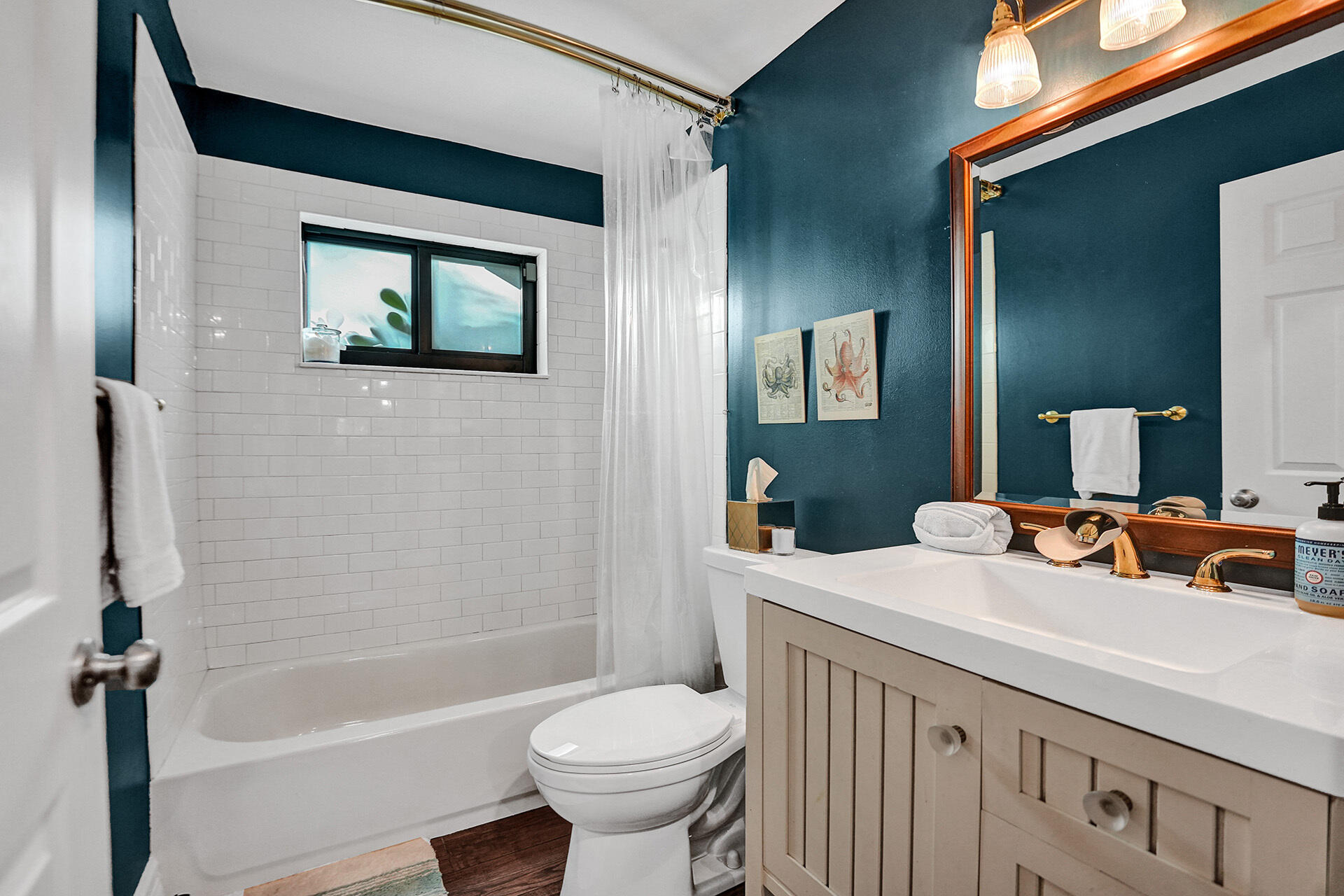 2417 Northwest 30th Road Boca Raton, FL 33431 - Photo 15 of 22 guest bath