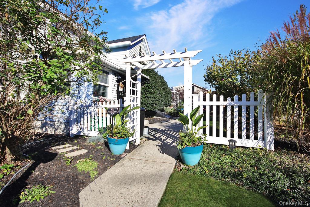 22 High Street Garnerville, NY 10923 - Photo 4 of 49 a garden view with a seating space