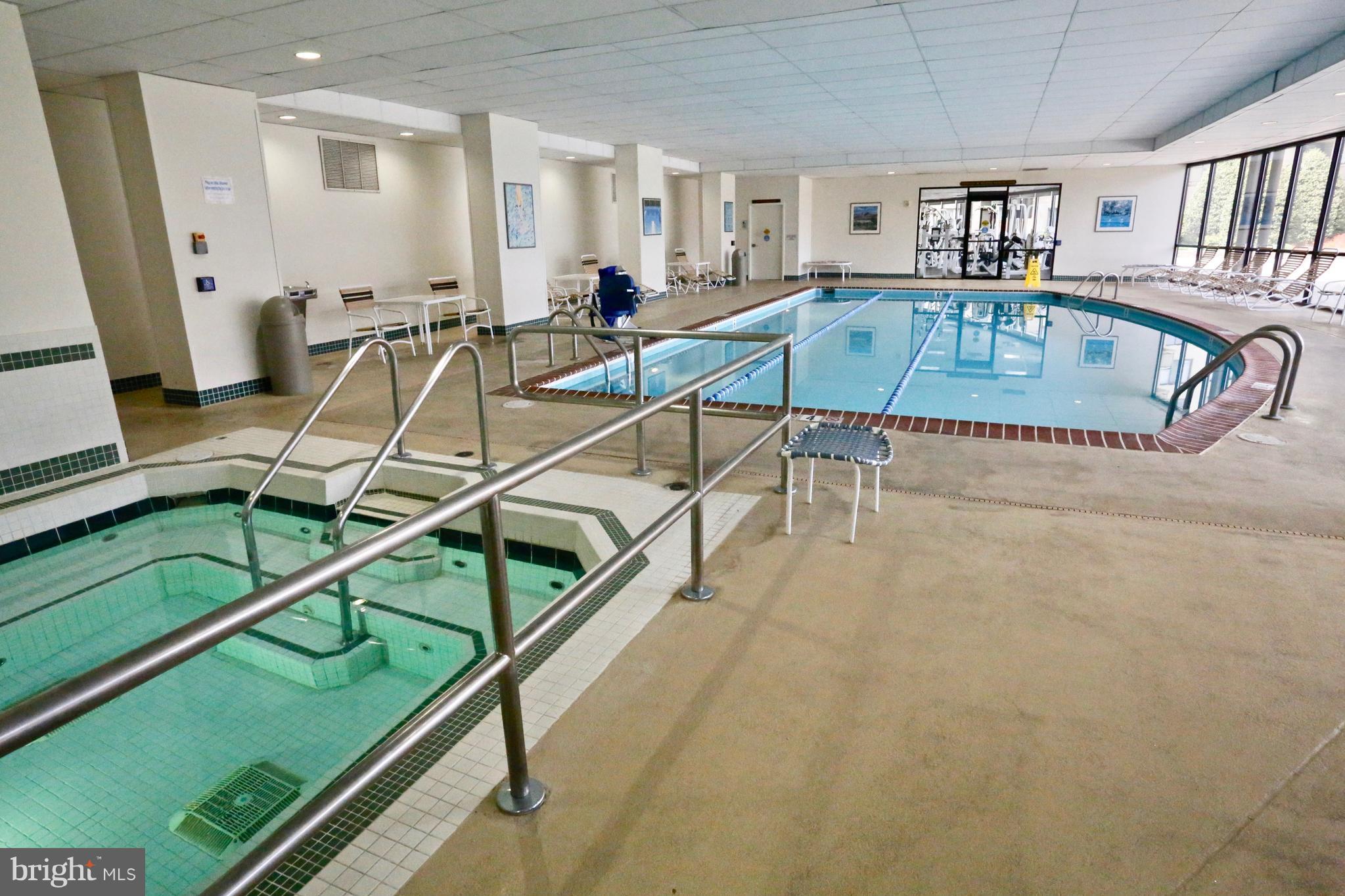 5225 Pooks Hill Road, Unit 1206N Bethesda, MD 20814 - Photo 19 of 25 In-door swimming pool and whirlpool tub