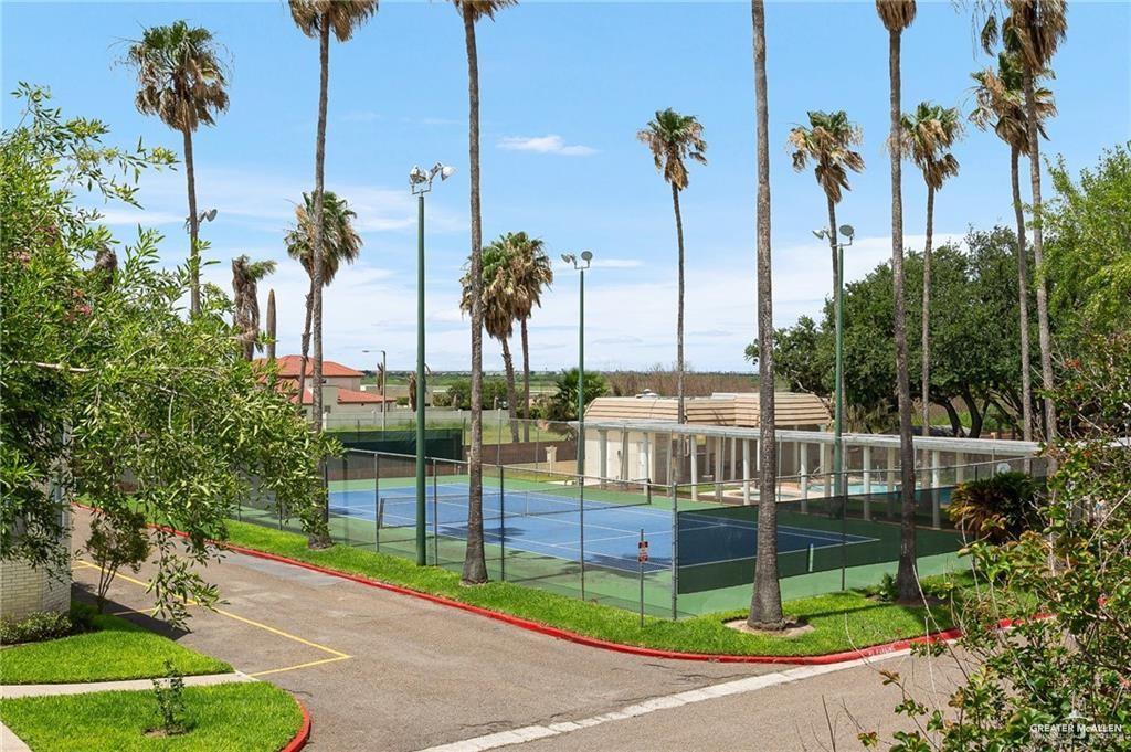 3100 South 2nd Street, Unit 29 McAllen, TX 78503 - Photo 21 of 23 a view of a swimming pool with a park