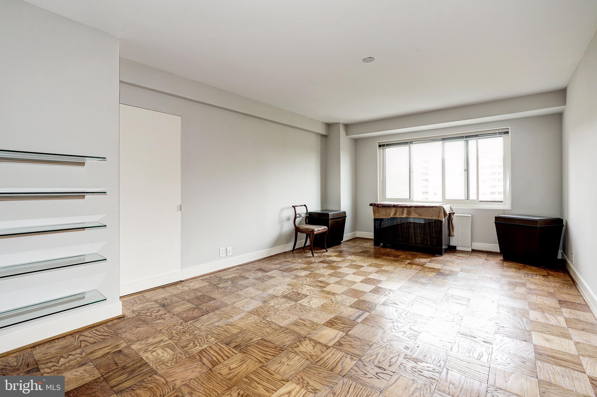 4201 Cathedral Avenue Northwest, Unit 915W Washington, DC 20016 - Photo 14 of 30