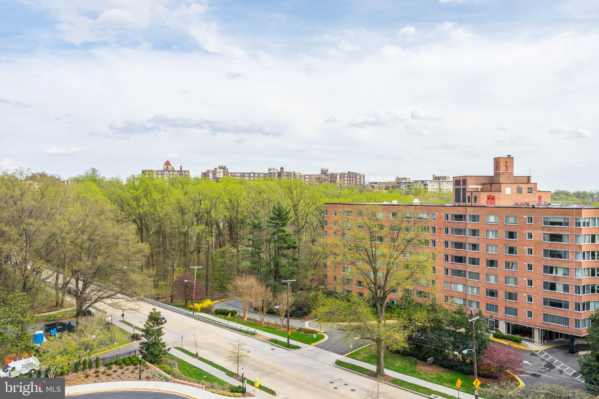 4201 Cathedral Avenue Northwest, Unit 915W Washington, DC 20016 - Photo 10 of 30