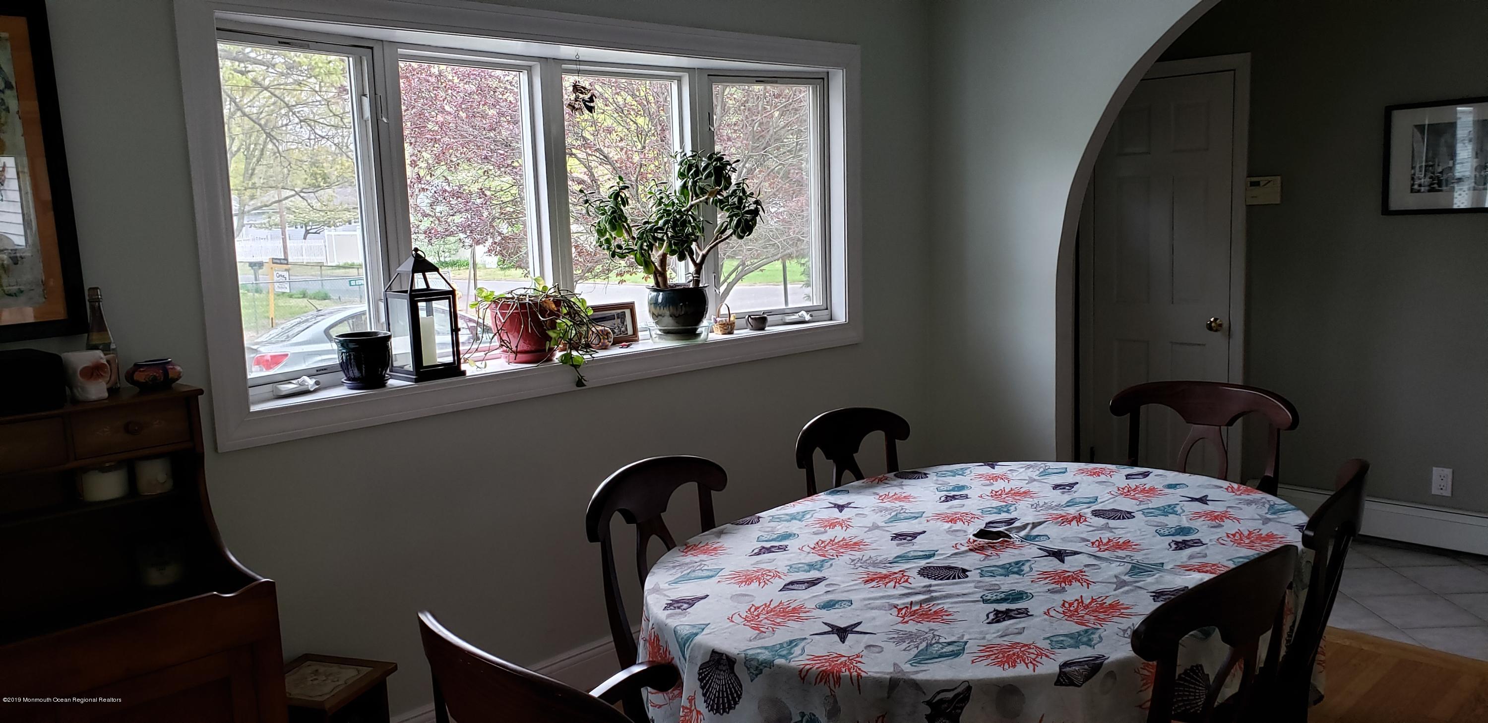 112 Stephan Road Brick, NJ 08724 - Photo 4 of 23 20190503_153435