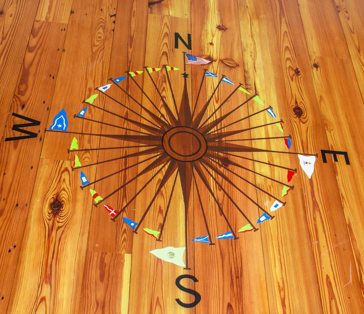 240 Polpis Road Nantucket, MA 02554 - Photo 9 of 45 a view of a swimming pool with a bathtub