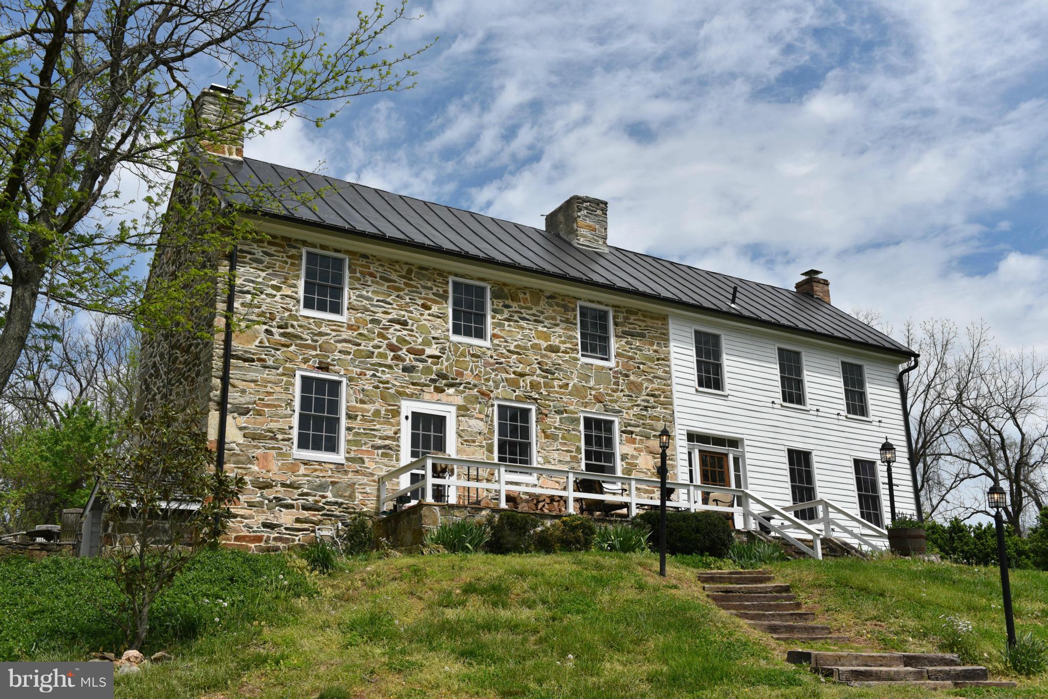 38802 Hughesville Road Hamilton, VA 20158 - Photo 6 of 30 "An Old Home with Soul"