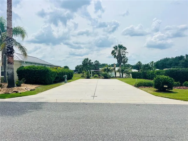 a view of outdoor space yard and entertaining space